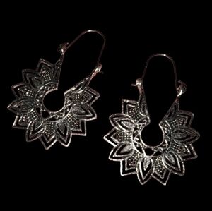 Filigree Bohemian Geometric Flower Hoop Earrings Silver Lace Cutout Huggie Hoops